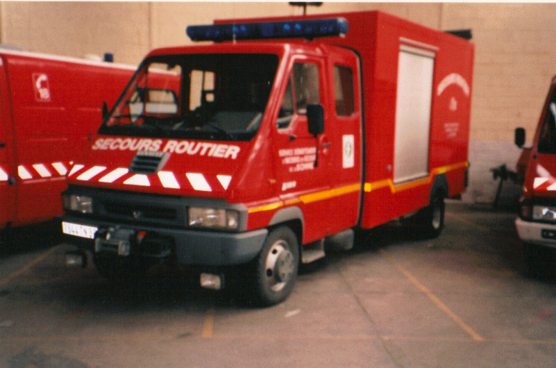 Véhicules des pompiers français  Page 59  Auto titre