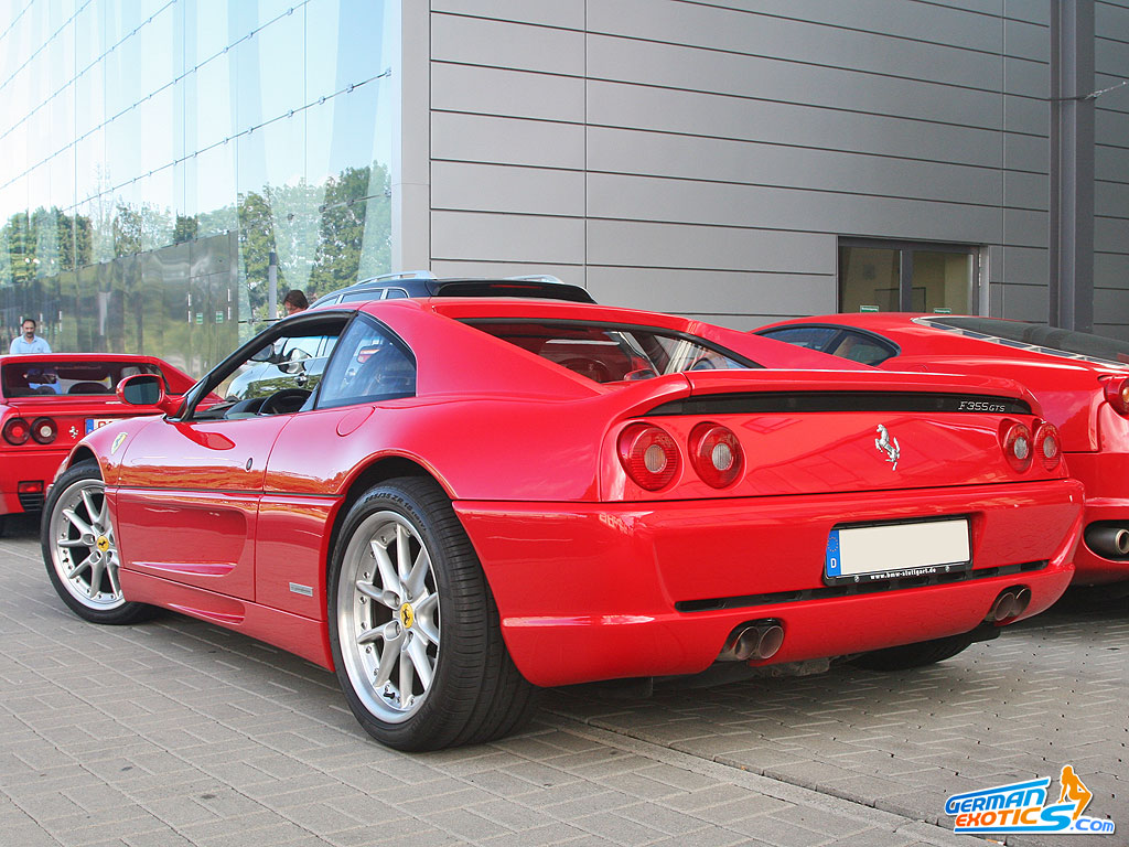 F355 Ferrari