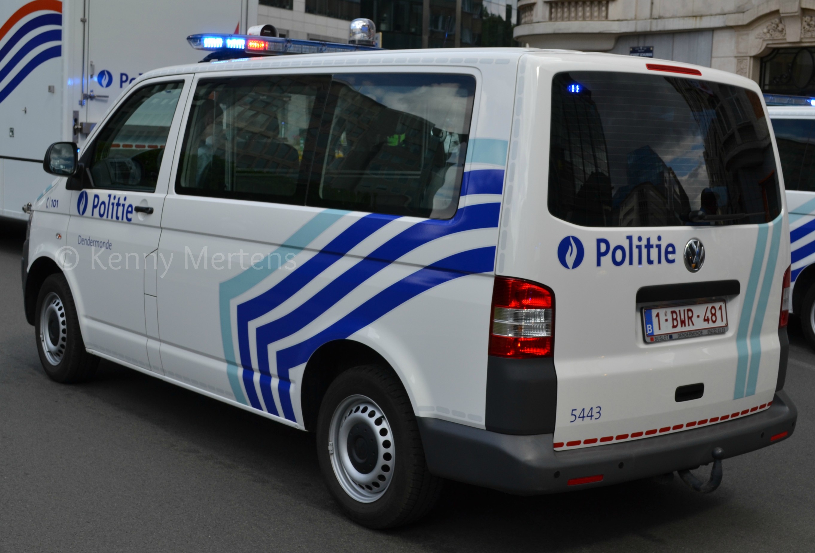 LOS ANGELES WORLD AIRPORTS (LAWA) POLICE DEPARTMENT MOTORCYCLE OFFICER ... Photos de voitures de Police - Page 2047 - Auto titre