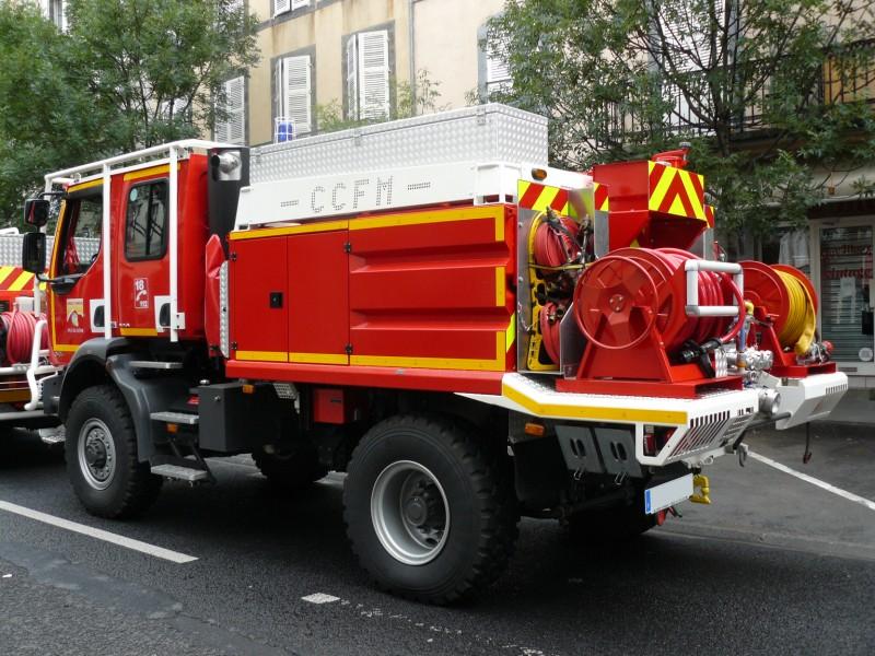 Véhicules des pompiers français  Page 254  Auto titre