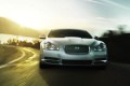 Jaguar XF : Le f�lin modifie son approche