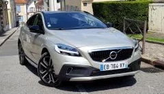 Essai Volvo V40 2016 & V40 Cross Country 2016, prise en main