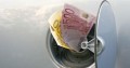 Le baril de p�trole a atteint les 100 dollars aux USA
