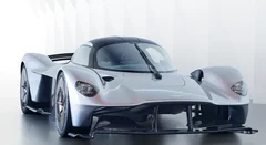 L'Aston Martin Valkyrie se rapproche de la (petite) série
