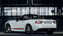 Salon de Genève 2018 – Fiat 124 Spider : série spéciale S-Design
