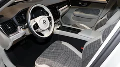 Volvo V60 : le plus beau break du salon de Genève 2018 ?