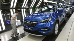 Succès des SUV PSA : les Peugeot 5008 et Opel Grandland X vont changer d'usine