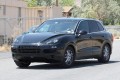 Porsche Cayenne : oubli�, le Roxster !