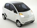 Premier essai de la Tata Nano