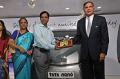 La premiere Tata Nano est livrée