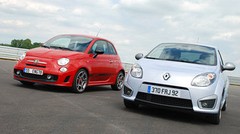 Essai Abarth 500 1.4 135 ch vs Renault Twingo RS 1.6 133 ch