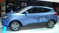 Hyundai ix35 blue drive