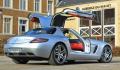 Elles ont marqué 2010, la plus folle : Mercedes SLS