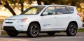 Toyota accroit sa commande à Tesla Motors