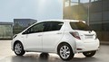 Toyota Yaris hybride : Prius miniature