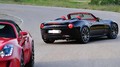 Tauro V8 Spider : Chiffon rouge