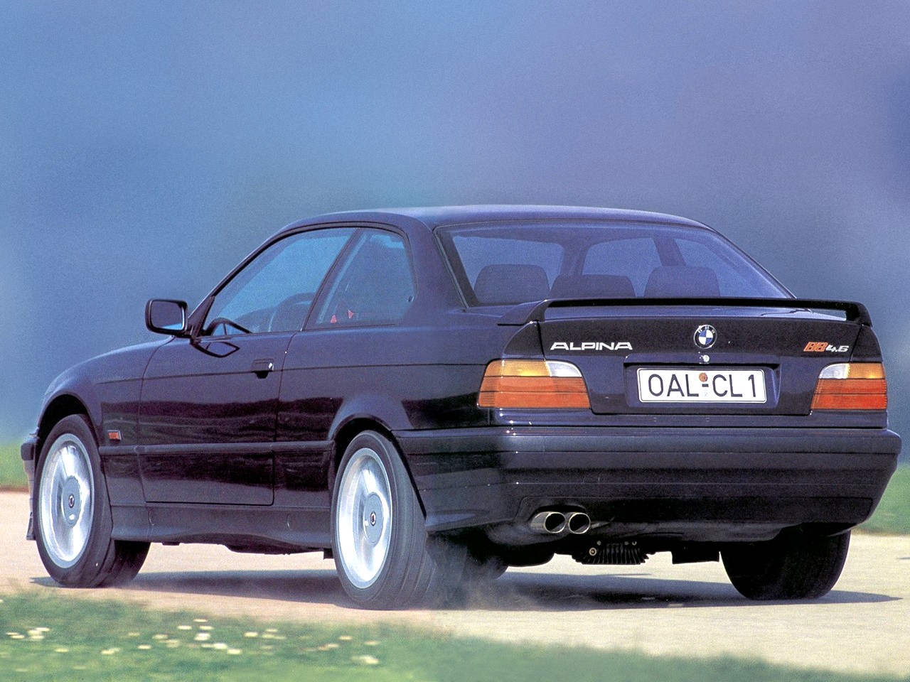 98746472e9.jpg
