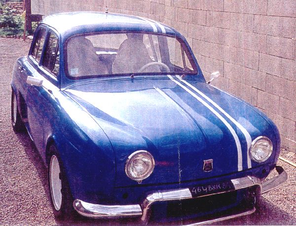 Nostalgie Renault Dauphine Auto titre