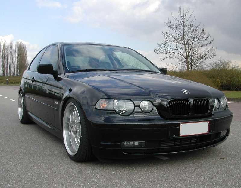 BMW 320td Compact Avril 2004