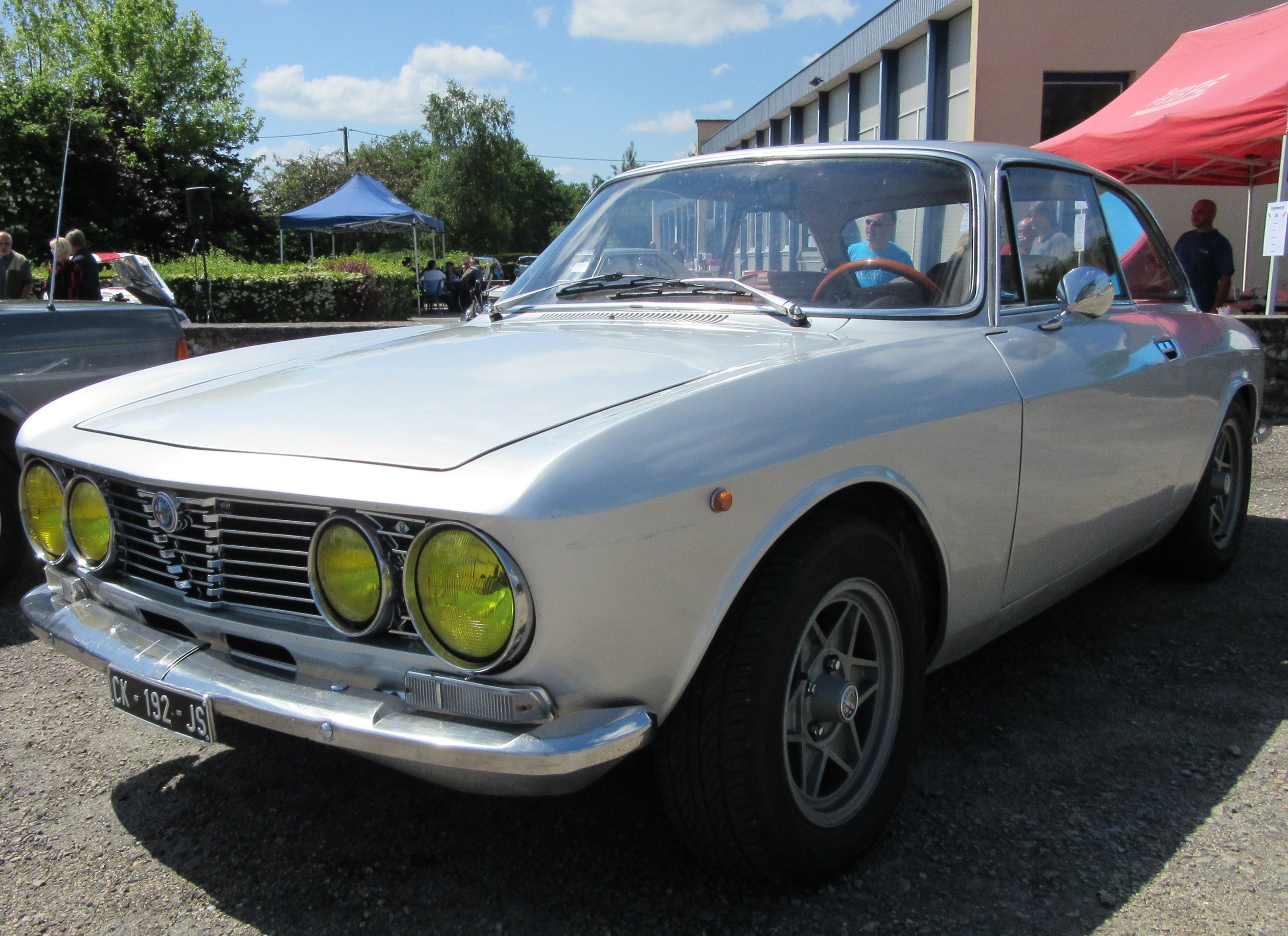 Alfa coupé bertone - Page 3 - Auto titre