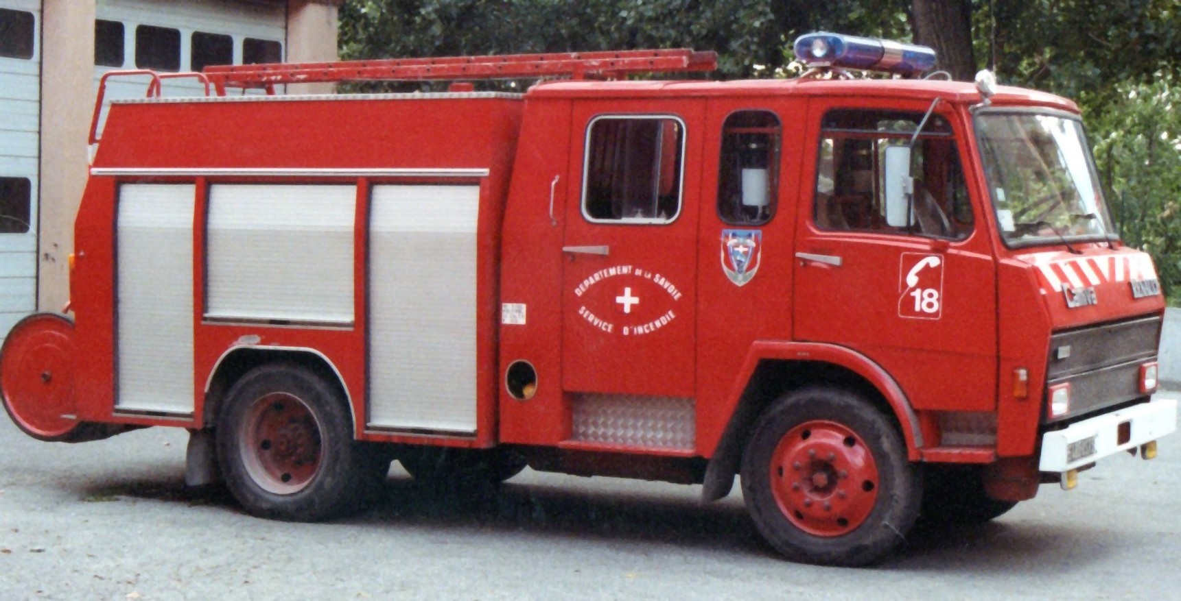 Véhicules des pompiers français  Page 59  Auto titre