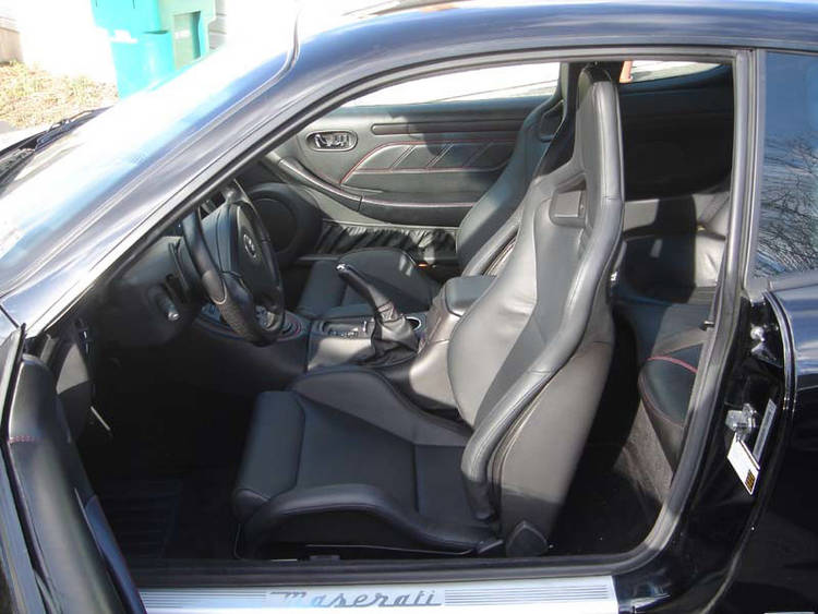 Sièges MC Victory et MC Stradale D0ae9c0604