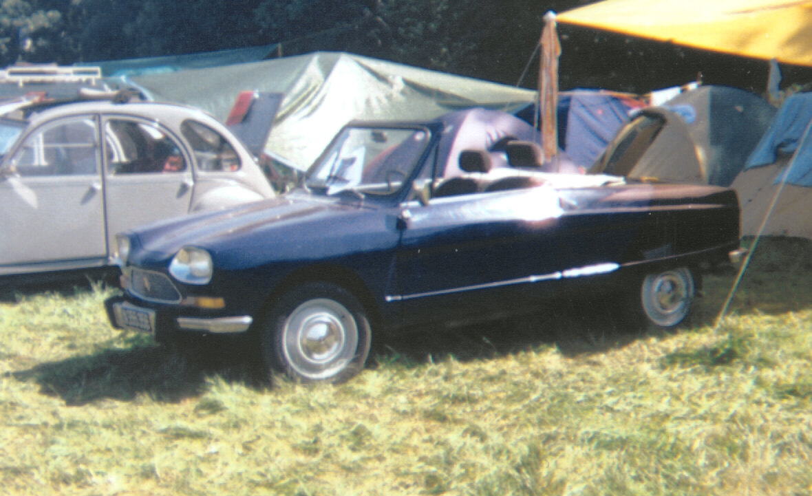 2368cac6eb.jpg
