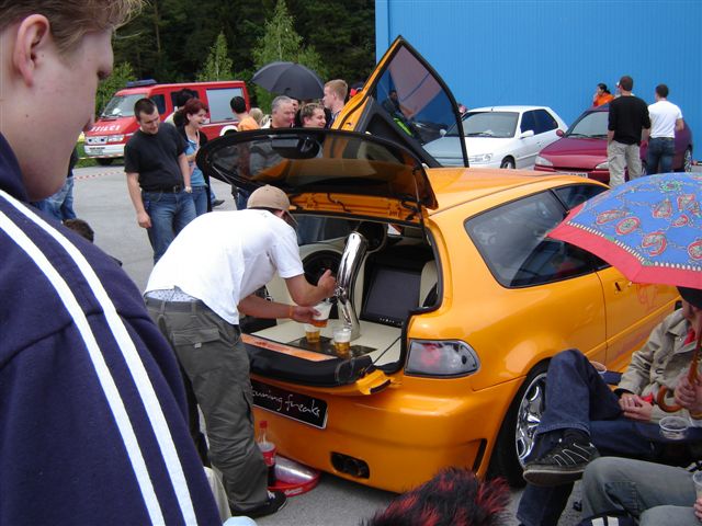http://up.autotitre.com/forum/up/32ce76e4a9.jpg