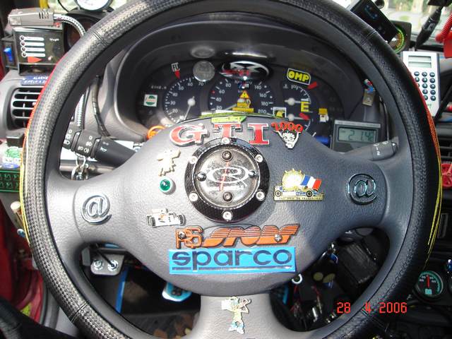 http://up.autotitre.com/forum/up/35559cd78e.jpg