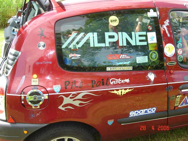 http://up.autotitre.com/forum/up/ed8f6b67d2.jpg
