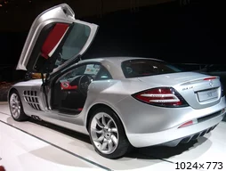 Cliquez pour agrandir [img_mini]merco_s55_amg_dozgp.jpg[/img_mini]