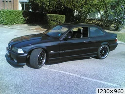 BMW Série 3 E36 Coupé 323i pack M (2008)