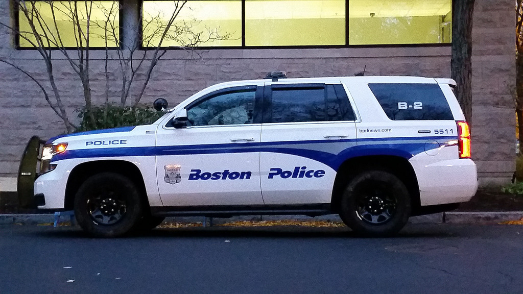 Photos de voitures de Police Page 2461 Auto titre