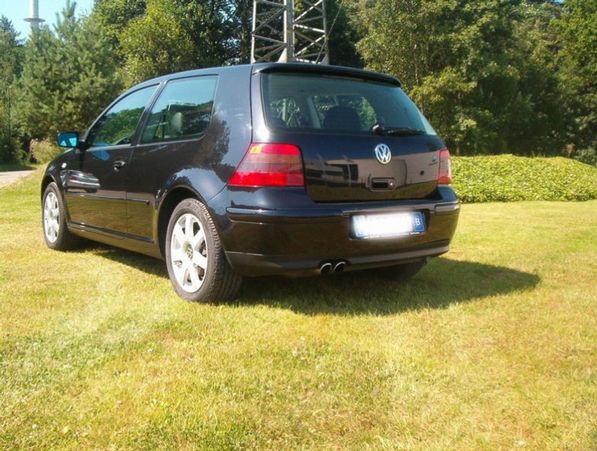 Combien De Chameau Vaut Ma Copine photo de ma "golf" et la "polo" de ma copine - Auto titre