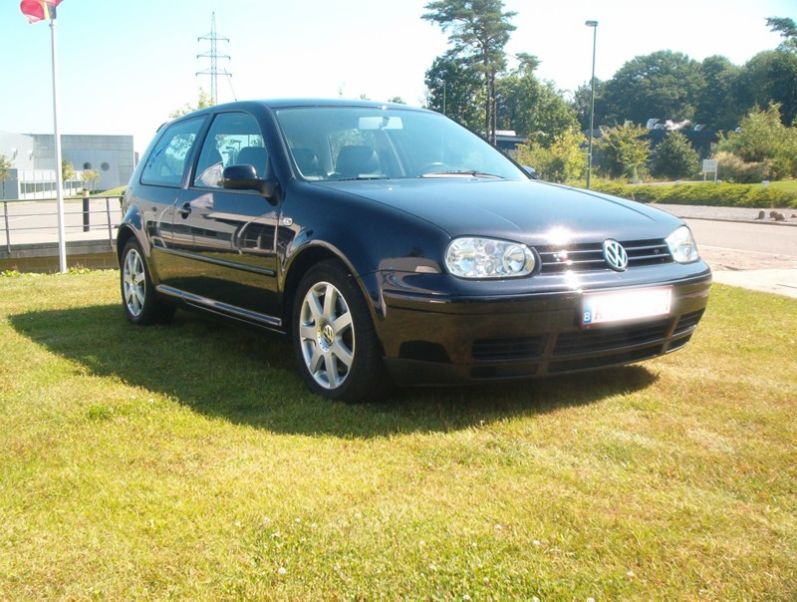 Combien De Chameau Vaut Ma Copine photo de ma "golf" et la "polo" de ma copine - Auto titre