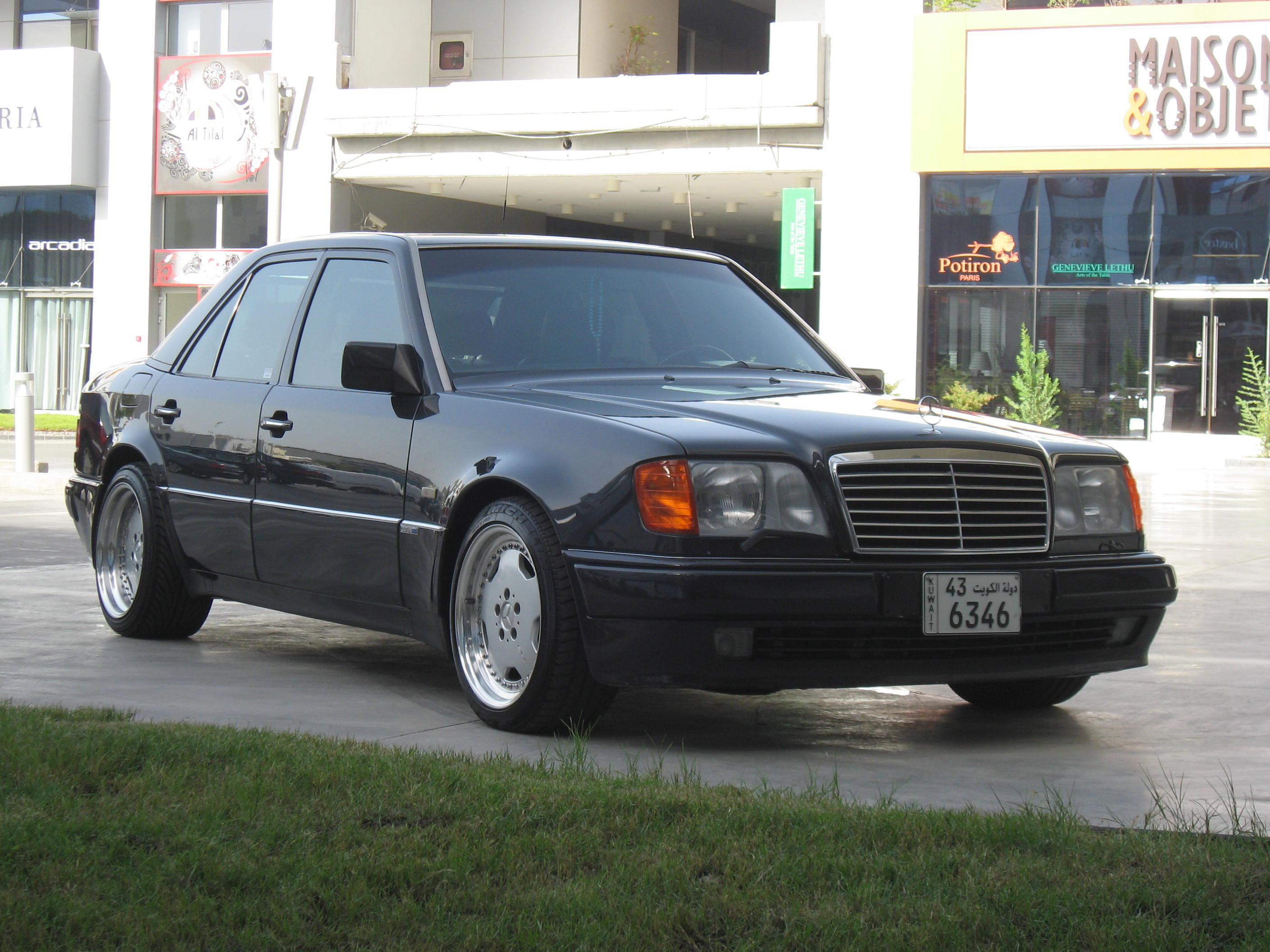 Купить W124 Мерседес Бу