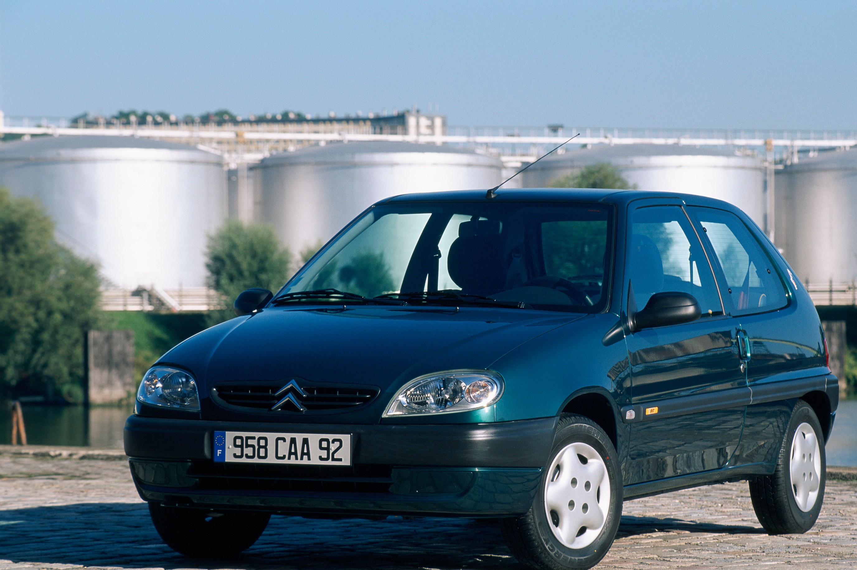 Fiche technique Citroën Saxo 1.5D Auto titre