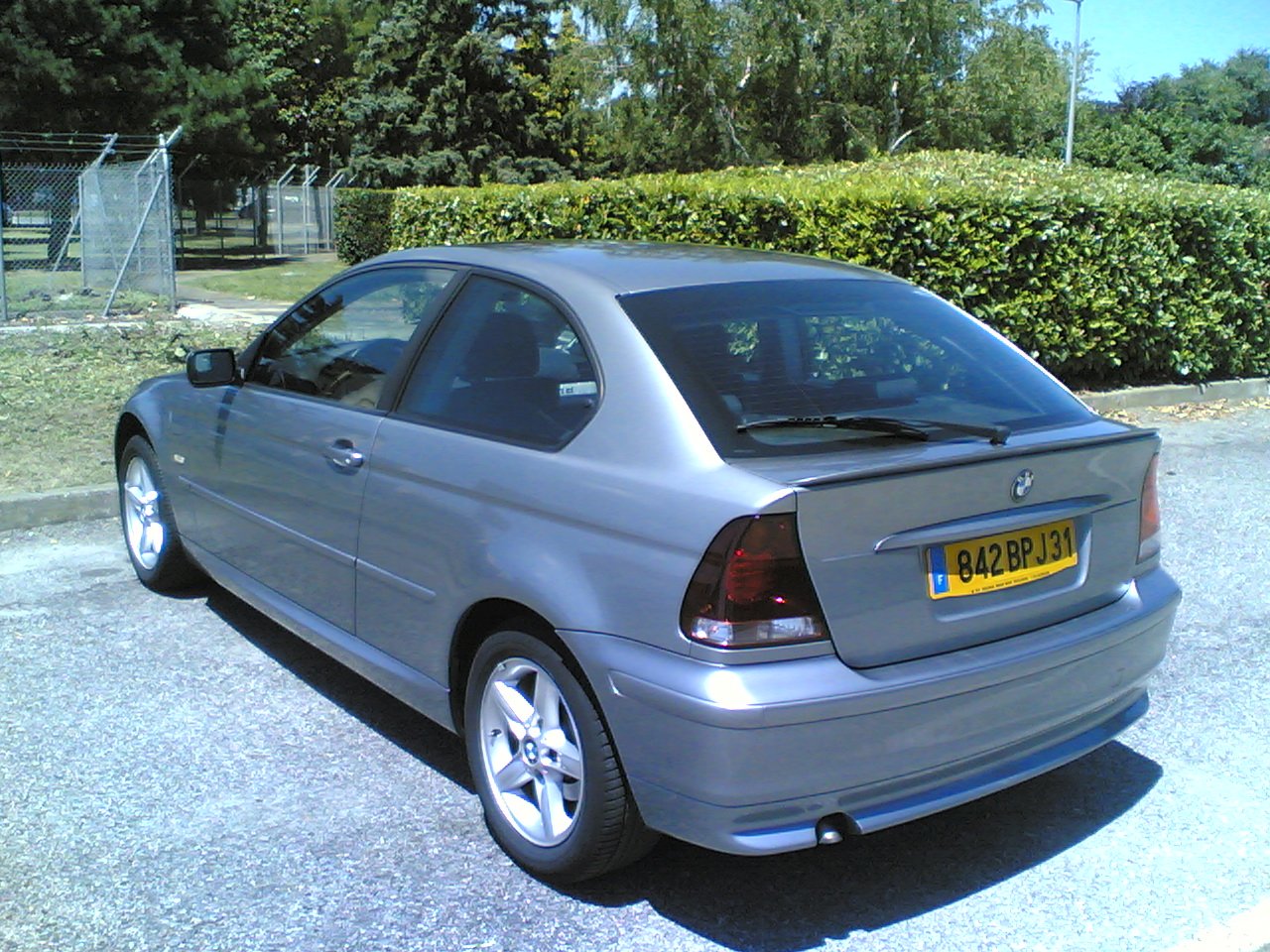 bmw-compact-page-374-auto-titre