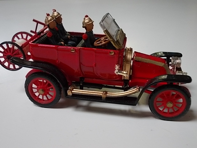 voiture miniature pompier