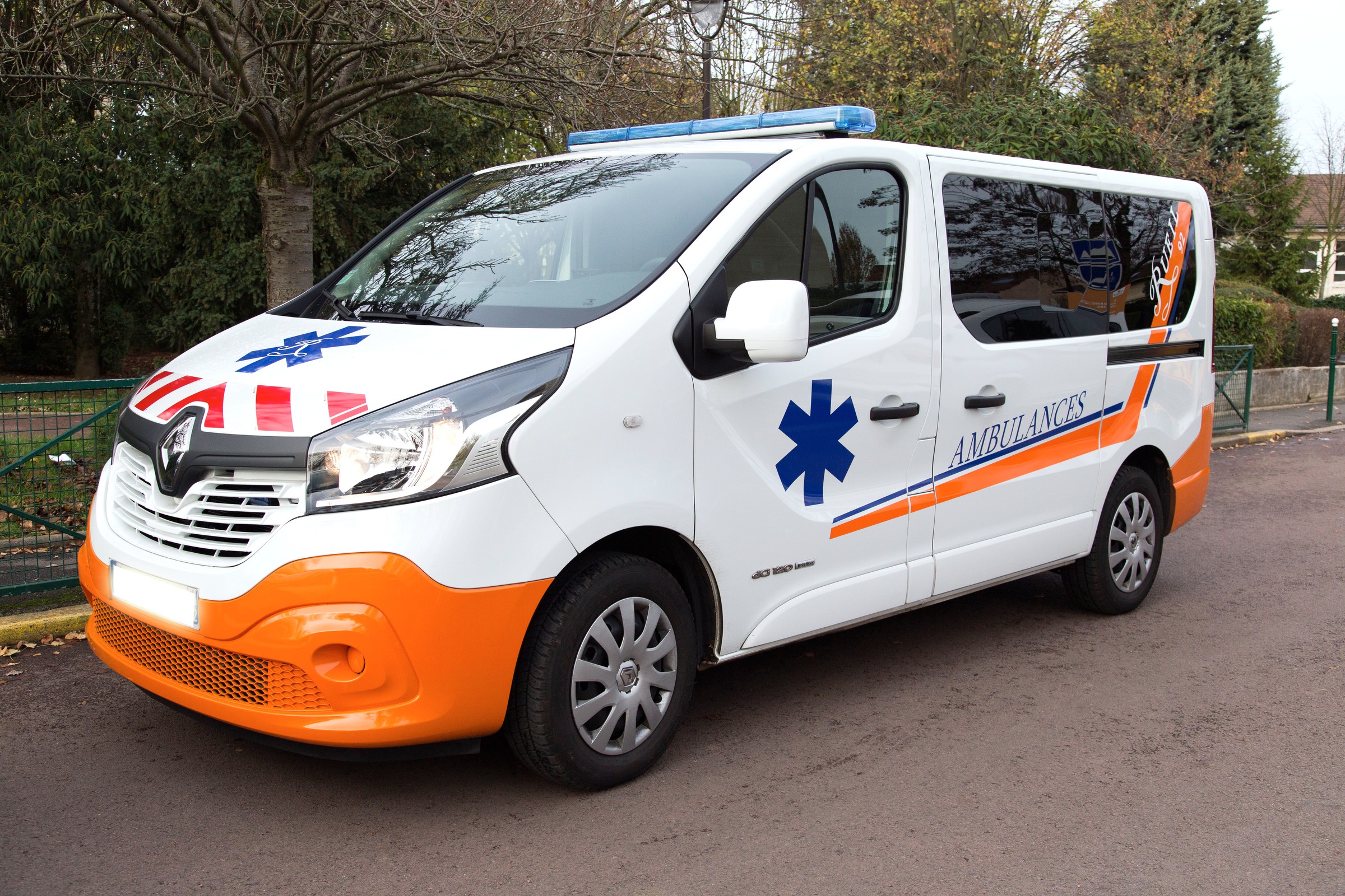 Ambulances Privées - Page 420 - Auto titre