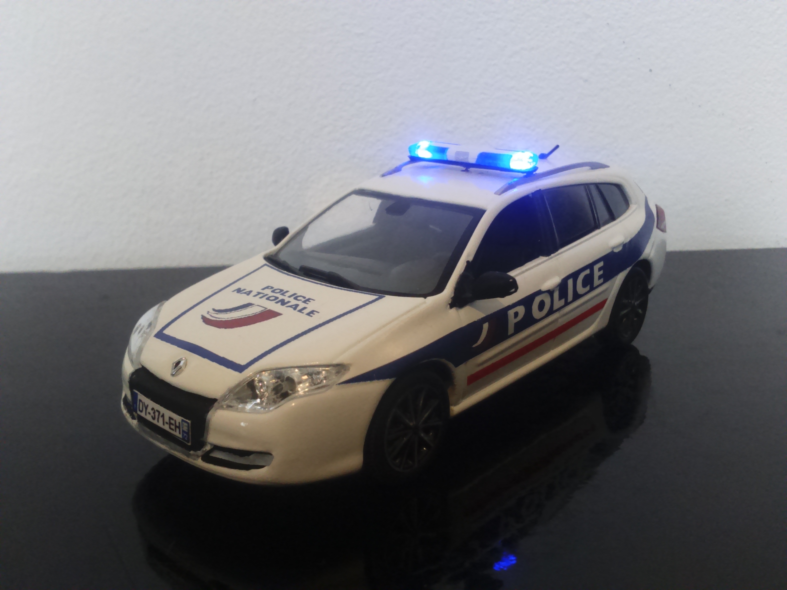 voiture police nationale francaise miniature