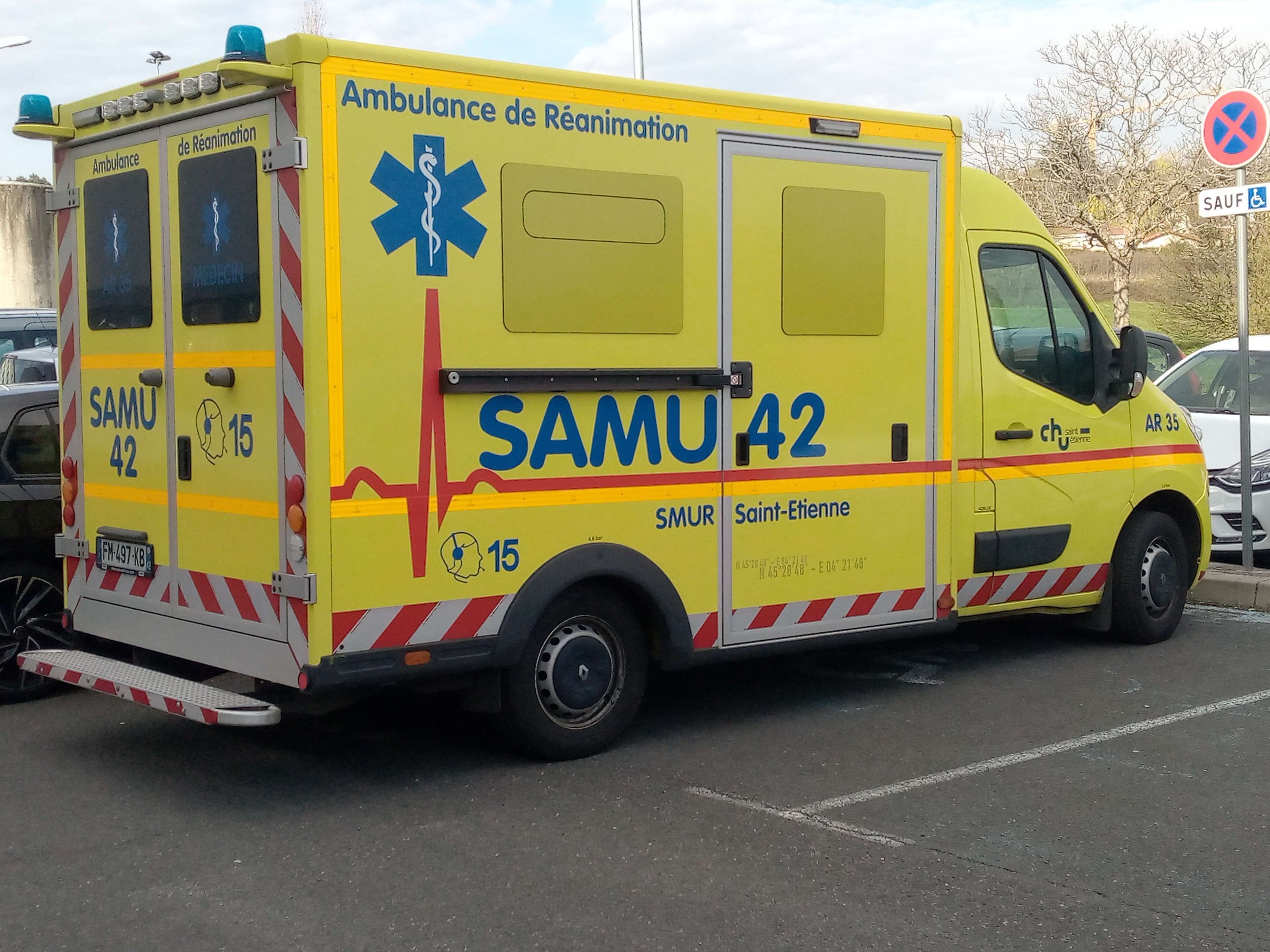 Véhicules SAMU et SMUR [réanimé] - Page 961 - Auto titre
