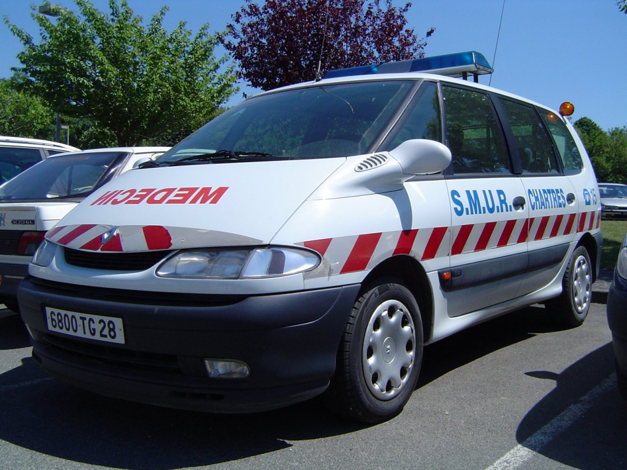 Miniature Ambulance Volkswagen T6 SAMU 28 SMUR Nogent-Le-Rotrou, échelle 1/43, Odeon Métal