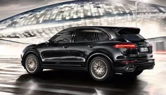 Porsche Cayenne Platinium Edition : Un peu plus pour un peu moins