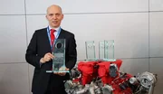 Moteur de l'année 2016 : le nouveau V8 3,9 litres biturbo Ferrari élu
