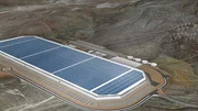 Tesla : la Gigafactory ouvre ses portes