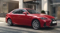 Lexus IS 300h restylée : à partir de 39 990 €