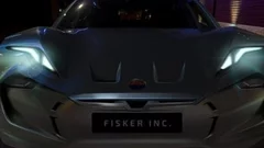 Le regard de la future Fisker