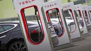 Tesla : des superchargers V3 ultra-rapides en préparation ?