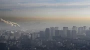 Pic de pollution: circulation différenciée à Paris lundi